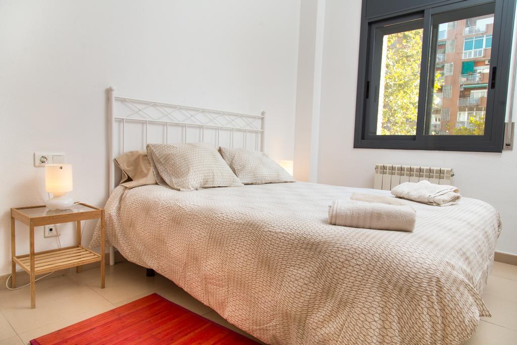 New & Sunny Apartment Barselona Dış mekan fotoğraf